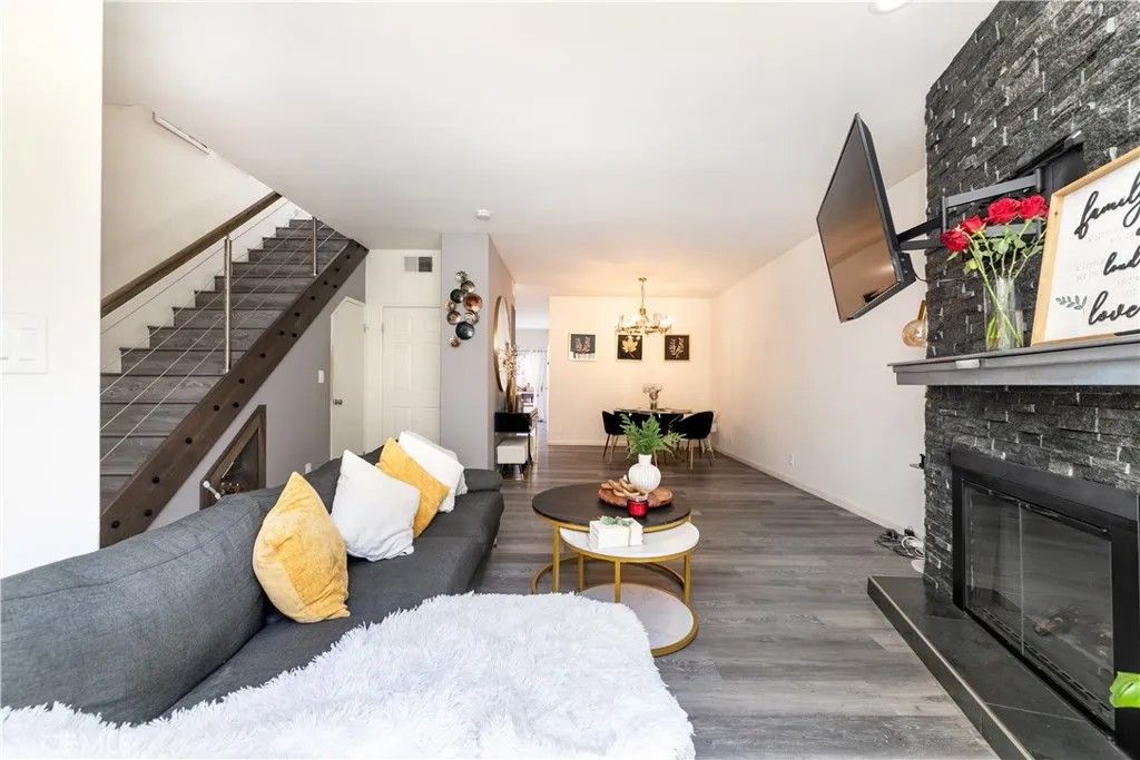 Photo of 13600 Foothill Blvd #17, Sylmar, CA 91342 (MLS # SR26089937)