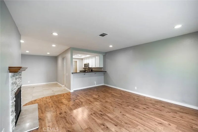4114 Apricot