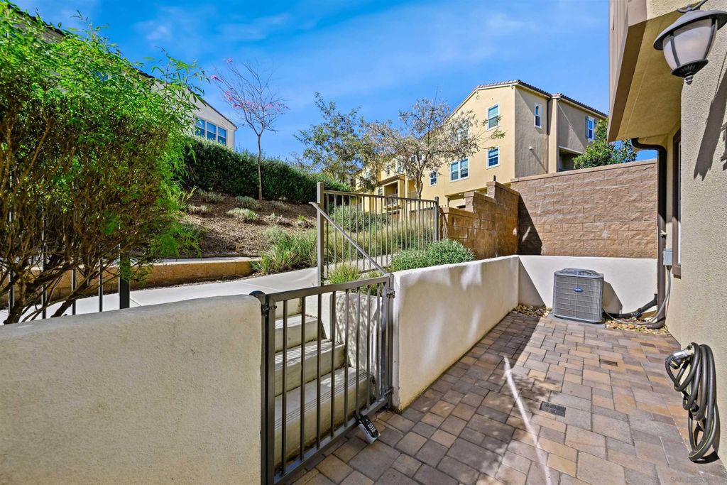Photo of 11038 Peyton Way, San Diego, CA 92129 (MLS # 260005920)