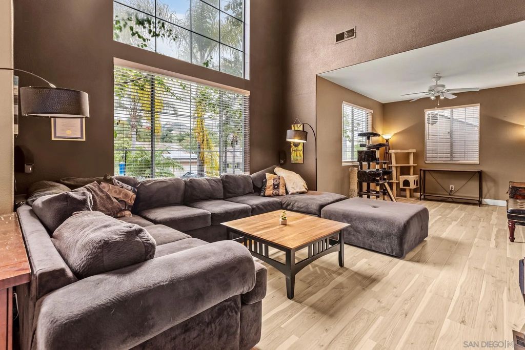 Photo of 2061 Vintage Pl, Escondido, CA 92027 (MLS # 260007679)