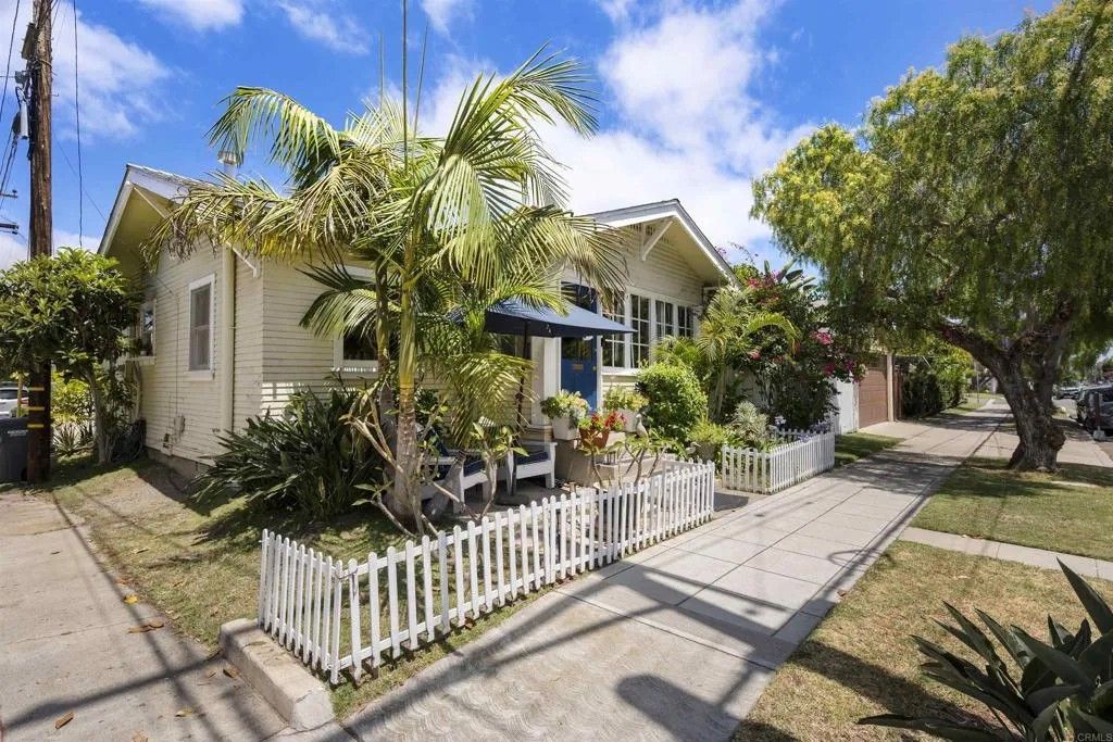 Photo of 617 8th ST, Coronado, CA 92118 (MLS # NDP2604737)