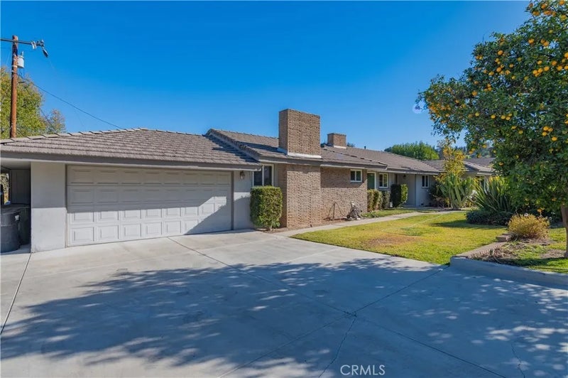 2847 N Monte Verde