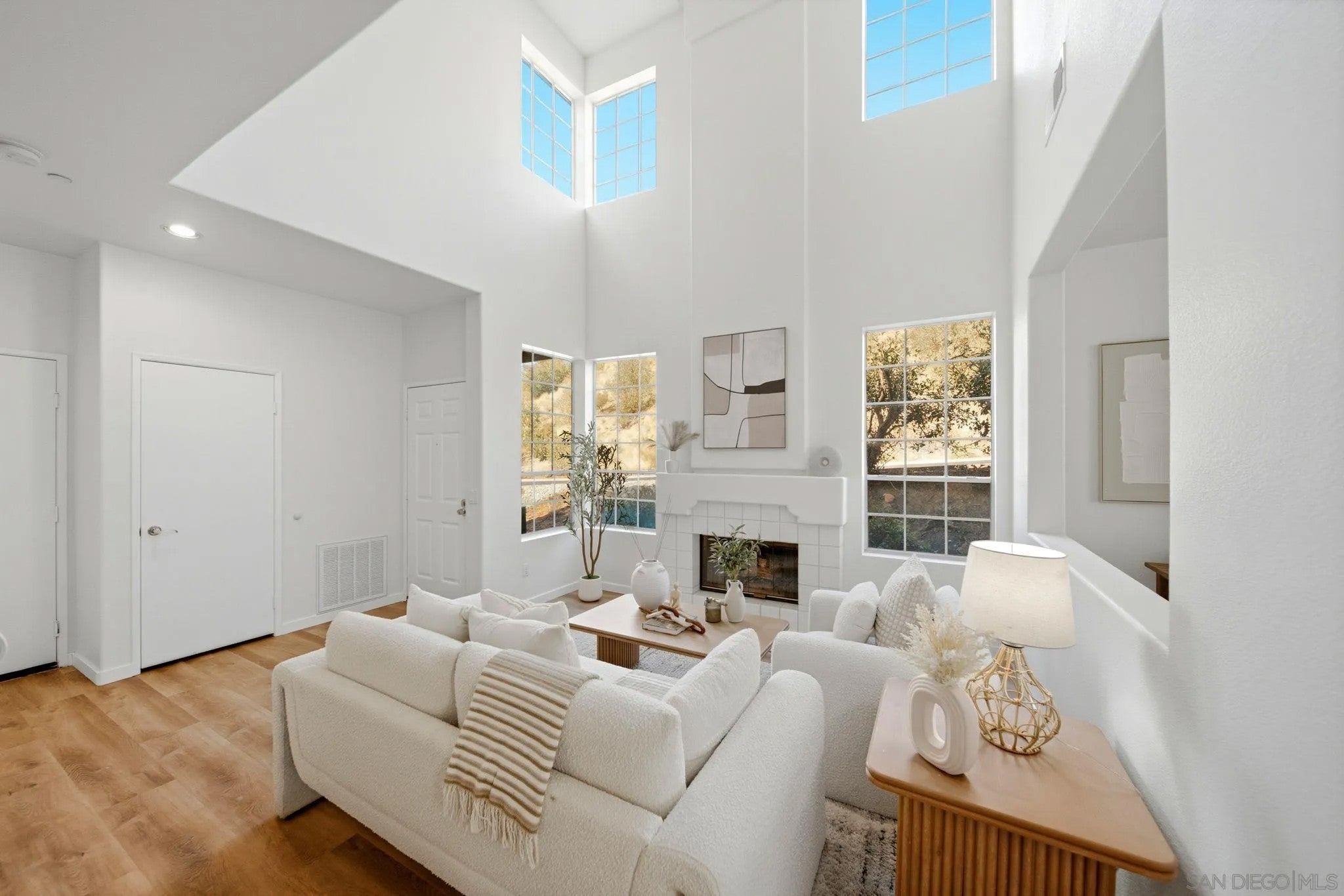 9525 Questa Pointe