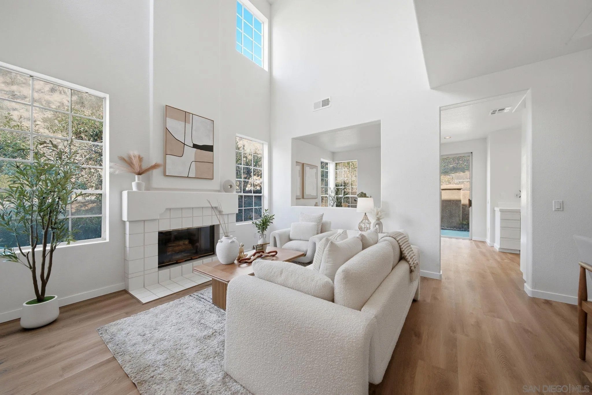 9525 Questa Pointe