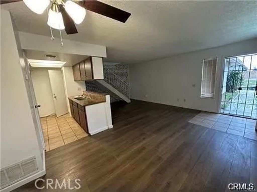 Photo of 3532 Rainbow Lane, Highlands, CA 92346 (MLS # IV26010388)