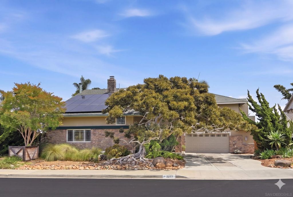 Photo of 2275-77 Cameo Rd, Carlsbad, CA 92008 (MLS # 260010026)