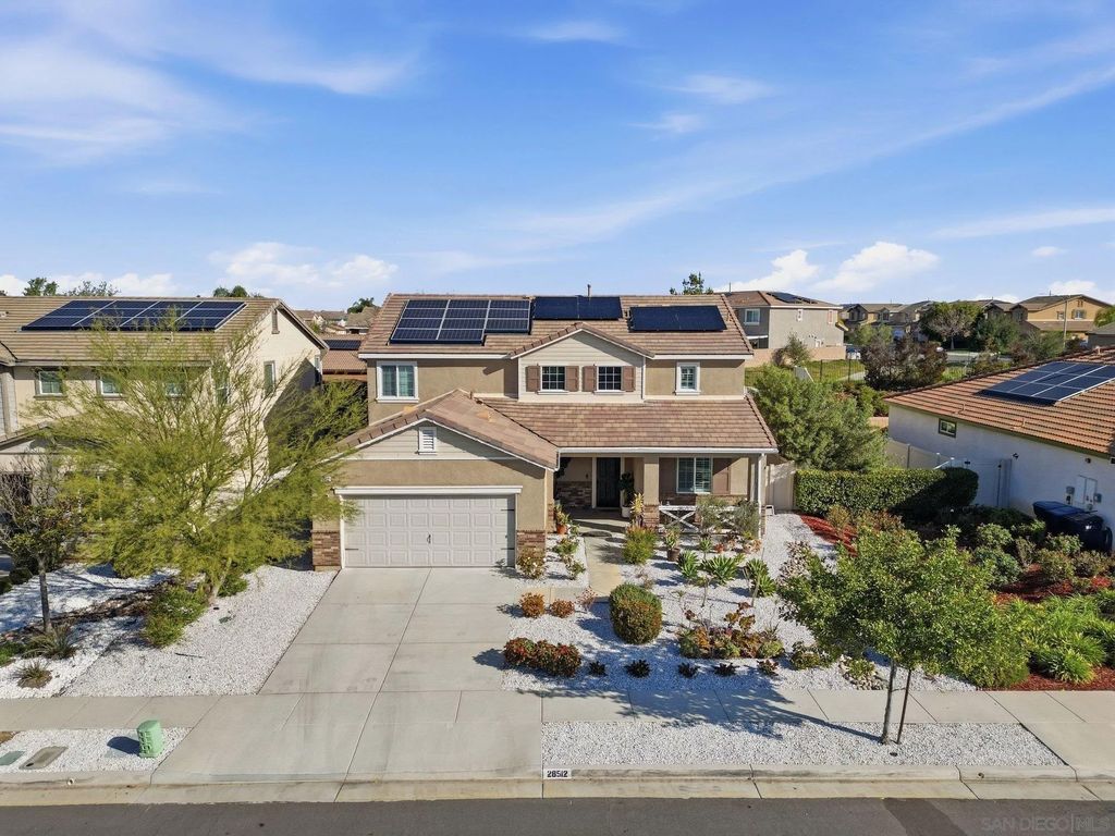 Photo of 28512 Ironwood Ct, Murrieta, CA 92563 (MLS # 260005451)