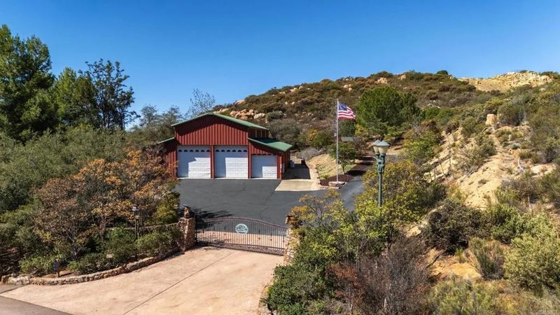 6378 Japatul Vista Lane