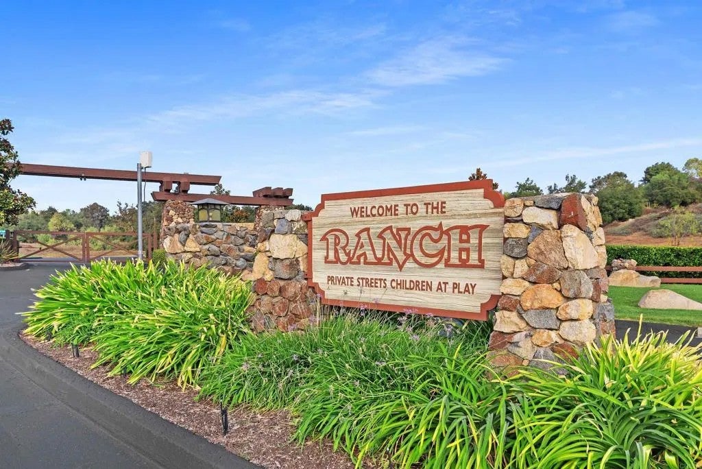 12711 Big Bend Way