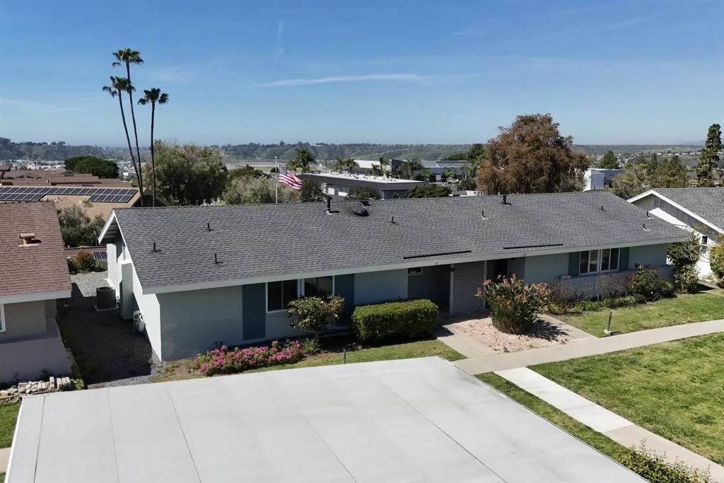 3685 Vista Campana North 30