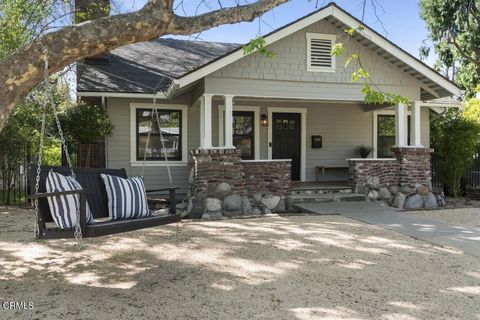 Photo of 1614 Las Lunas Street, Pasadena, CA 91106 (MLS # P1-26324)