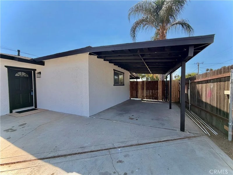 4396 Sepulveda Avenue