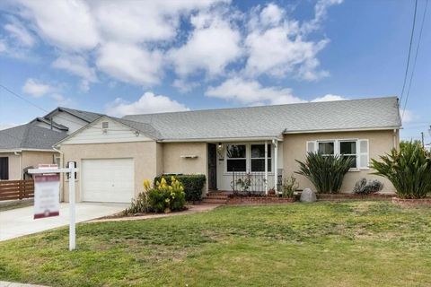 3868 Bass Street La Mesa CA 91941