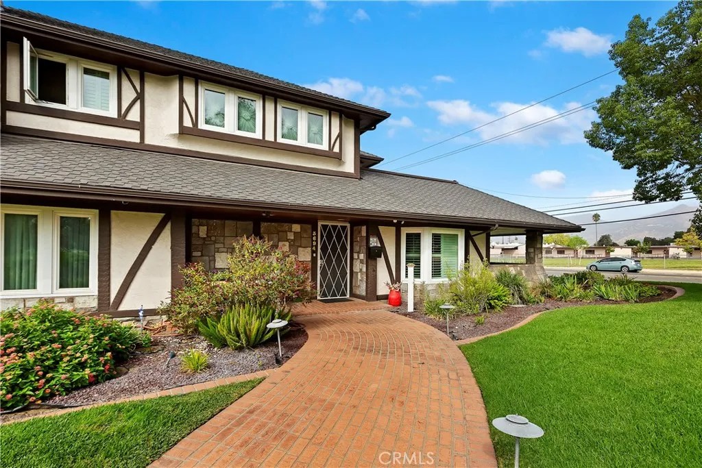 3694 Parkside