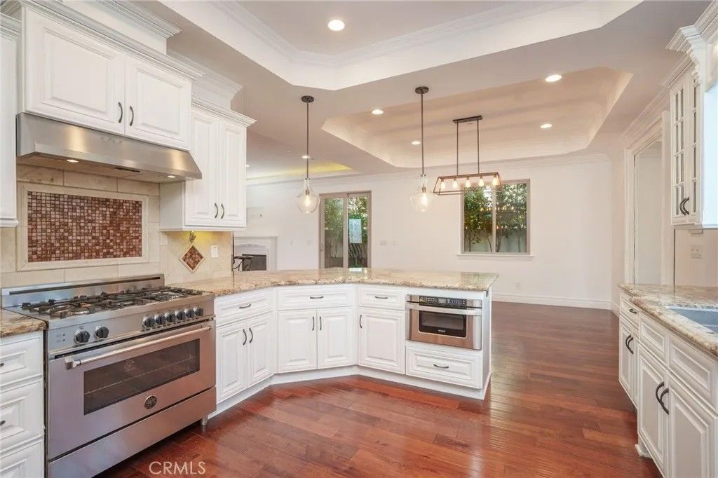 Photo of 2005 Robinson, Redondo Beach, CA 90278 (MLS # SB26091060)