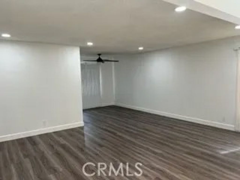 Photo of 6109 S La Cienega Blvd, Los Angeles, CA 90056 (MLS # SR25267458)