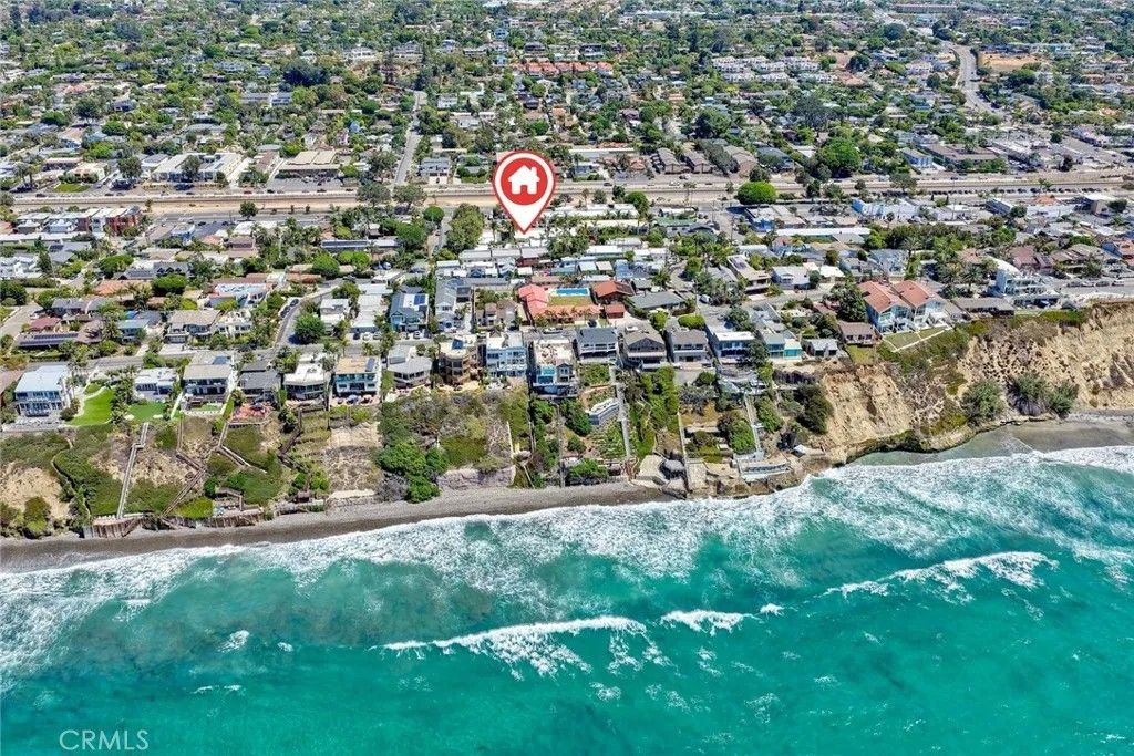 Photo of 147 W Glaucus St #D, Encinitas, CA 92024 (MLS # JT25215929)