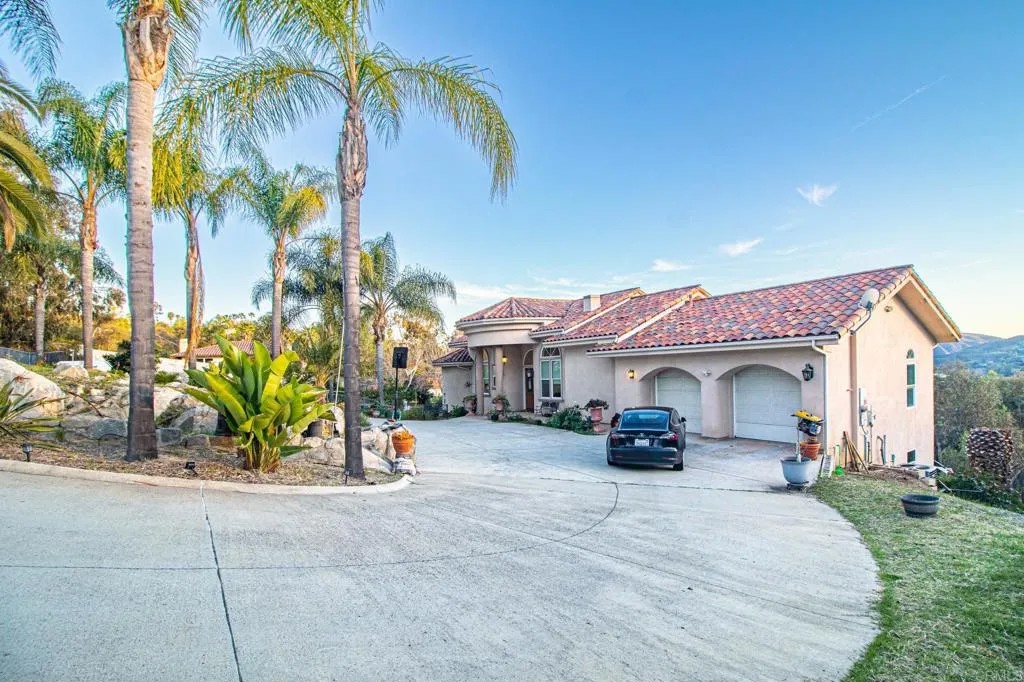 2057 Via Rancho Parkway