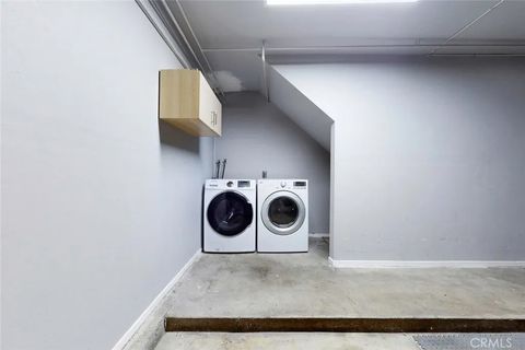 Tiny photo for 10504 Sunland Blvd Boulevard #5, Sunland, CA 91040 (MLS # GD25249482)