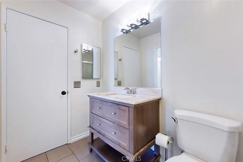 Tiny photo for 10504 Sunland Blvd Boulevard #5, Sunland, CA 91040 (MLS # GD25249482)