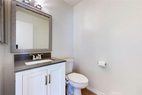 Tiny photo for 10504 Sunland Blvd Boulevard #5, Sunland, CA 91040 (MLS # GD25249482)