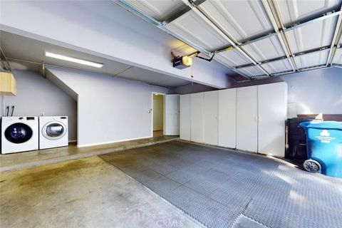 Tiny photo for 10504 Sunland Blvd Boulevard #5, Sunland, CA 91040 (MLS # GD25249482)