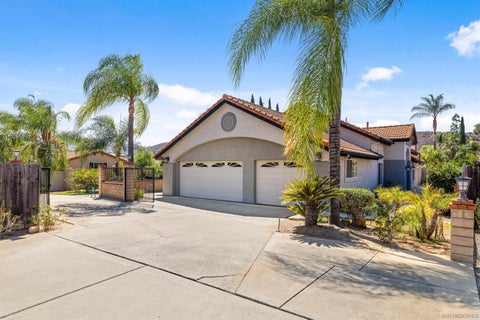 Photo of 12693 Shayann Lane, Lakeside, CA 92040 (MLS # 260023505)