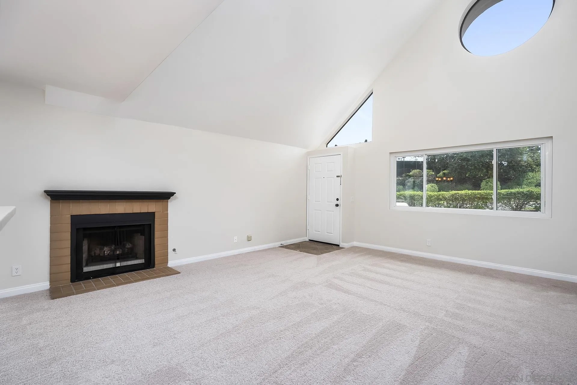 11875 Caminito Ronaldo 205