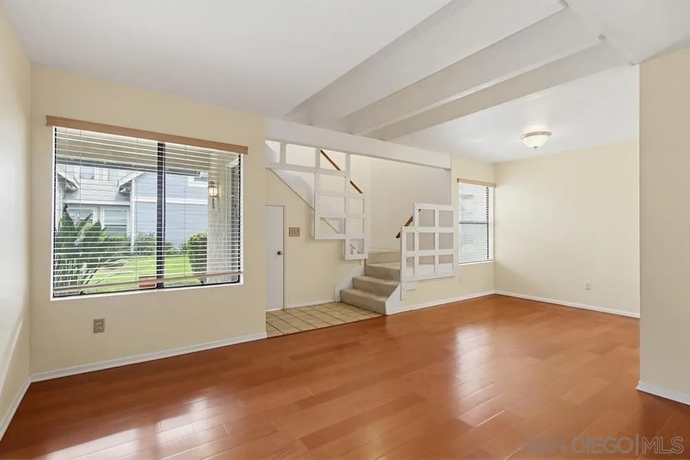 13221 Westmark 28