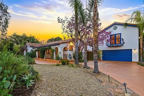 5237 Oakdale Woodland Hills CA 91364