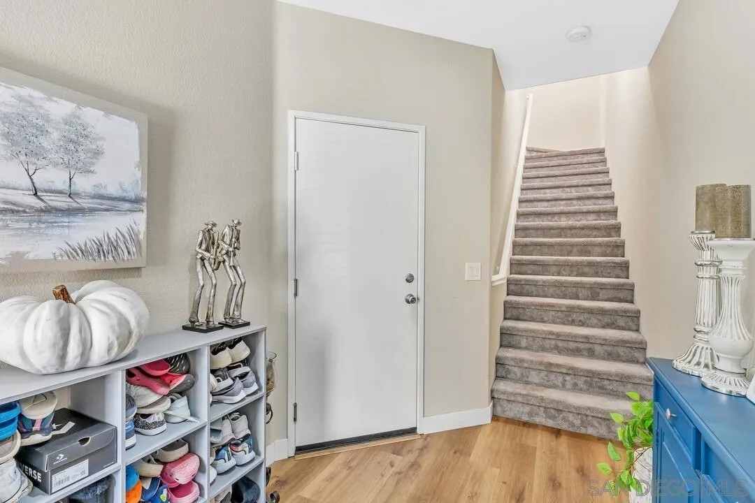 1477 Paseo Orion