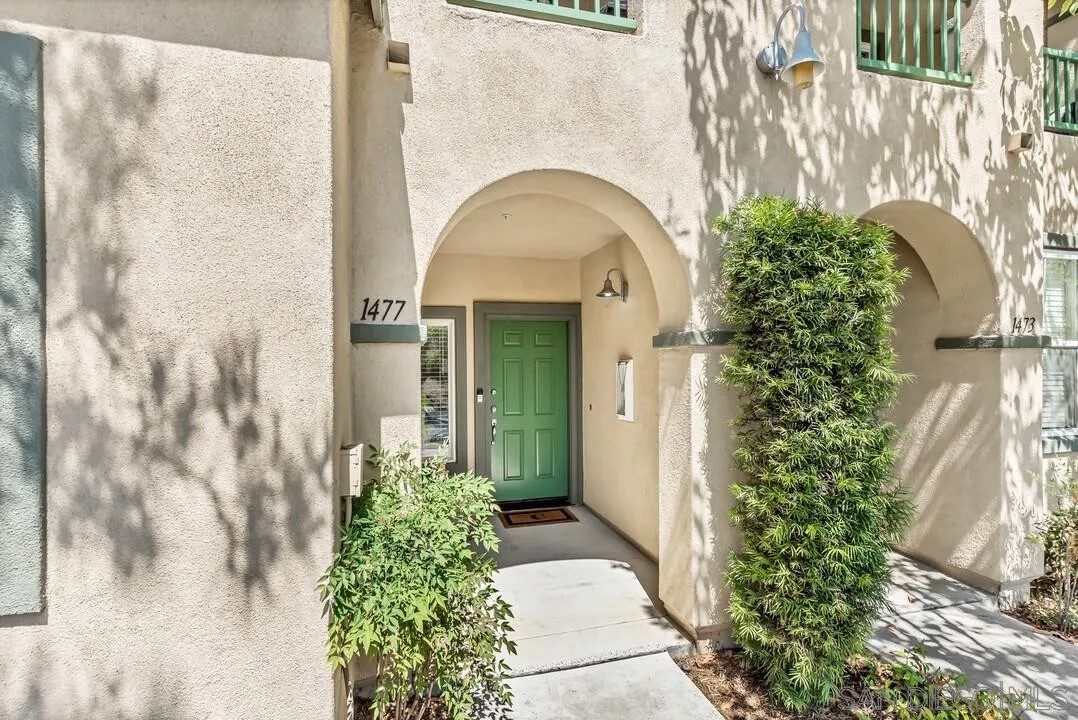 1477 Paseo Orion
