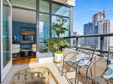 Tiny photo for 1199 Pacific Hwy #1303, San Diego, CA 92101 (MLS # 260008627)