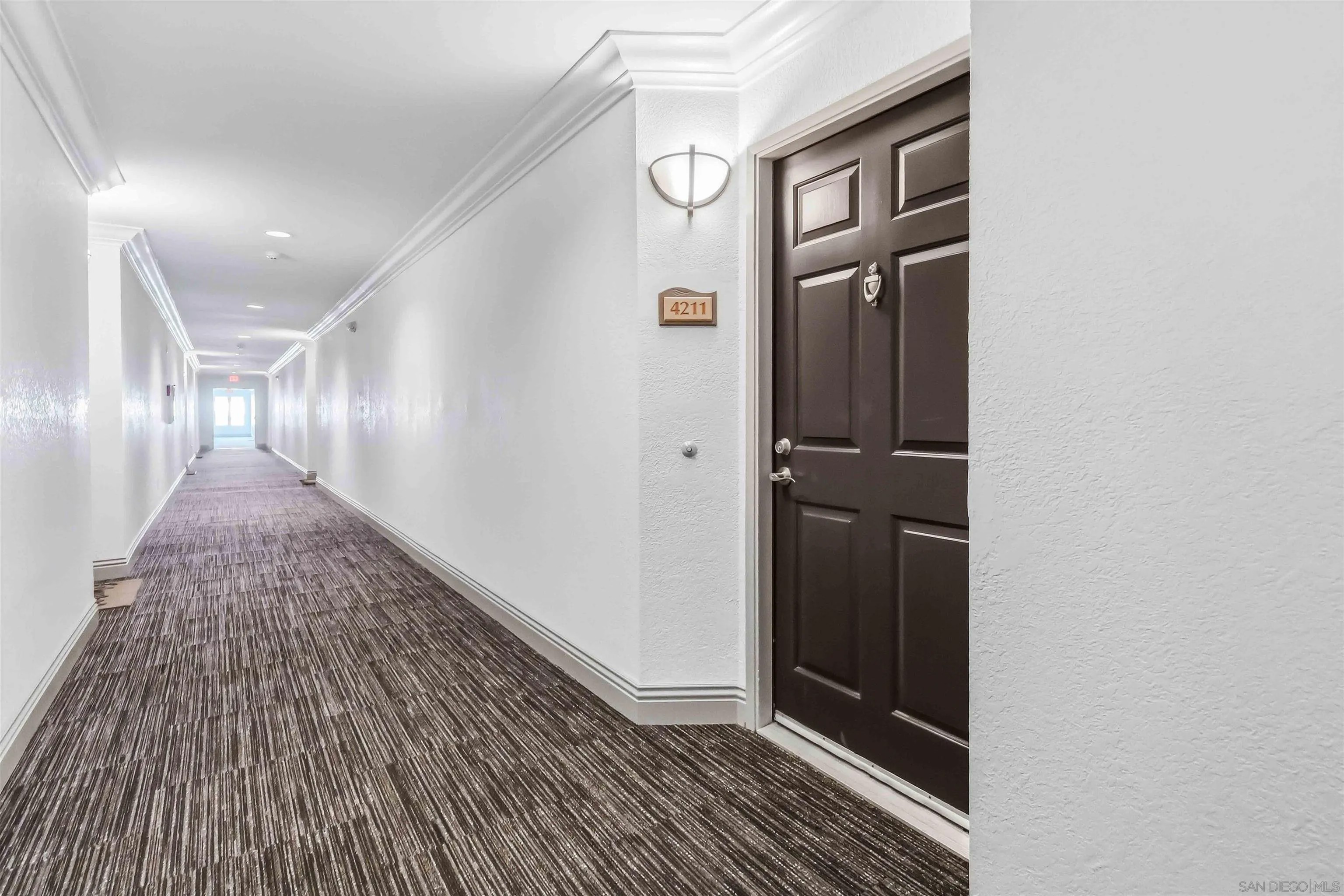 7160 Shoreline 4211