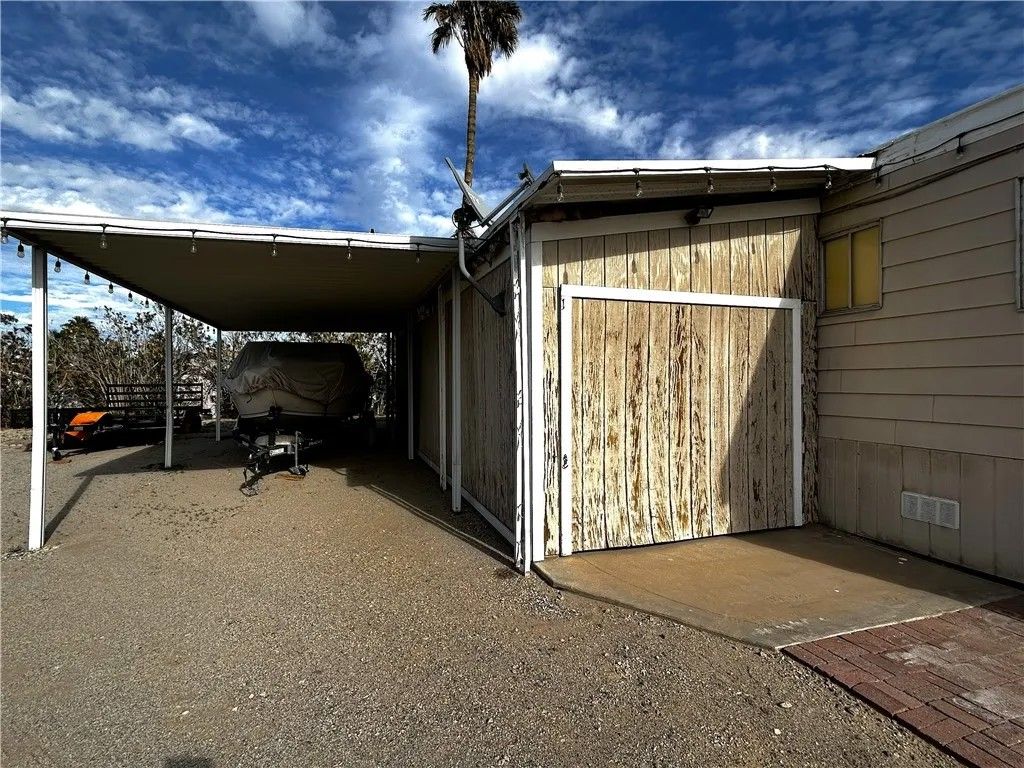 Photo of 1 Sunrise, Needles, CA 92363 (MLS # HD26027810)