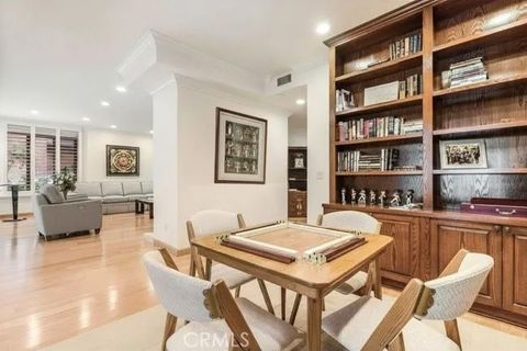 Photo of 4765 Park Encino Lane #133, Encino, CA 91436 (MLS # SR26062193)