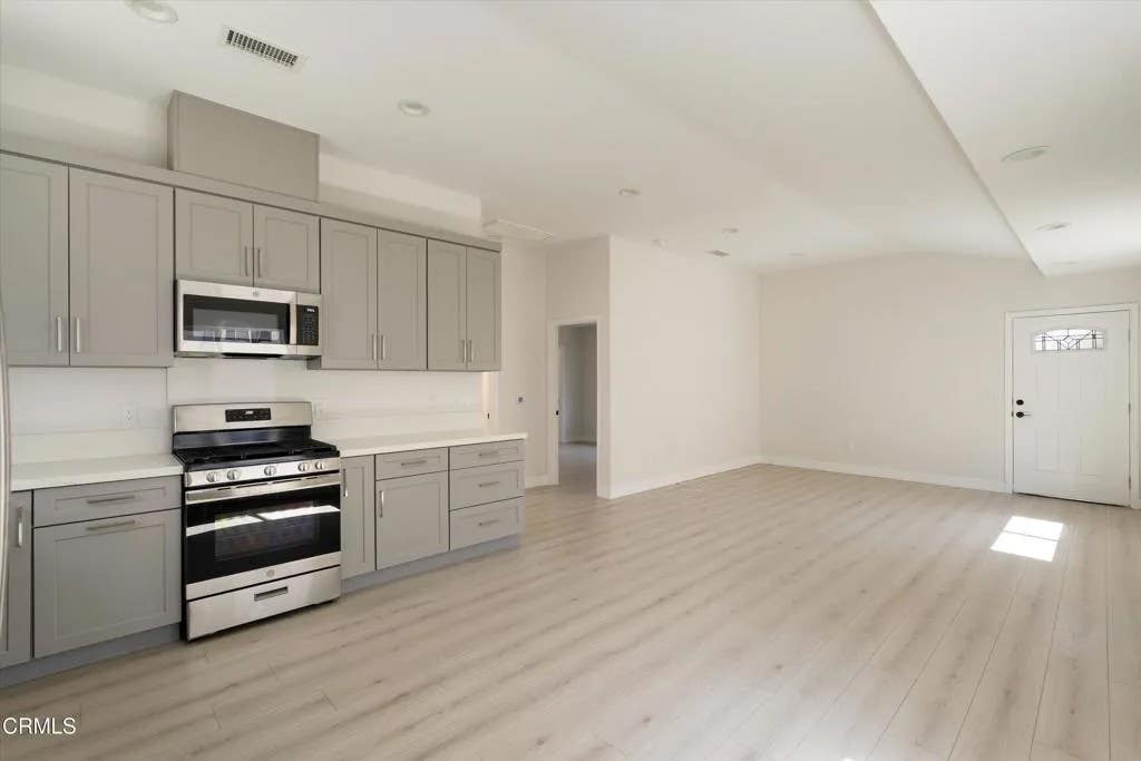 Photo of 1207 N Kingsley Drive, Los Angeles, CA 90029 (MLS # P1-27647)
