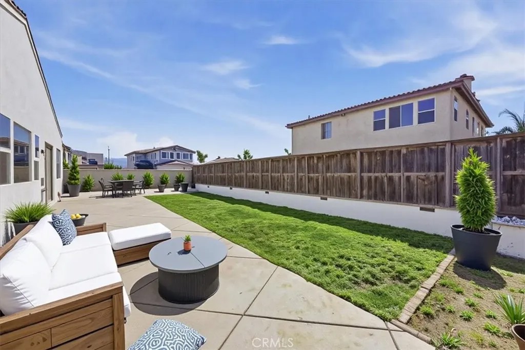 2722 Azalea Avenue