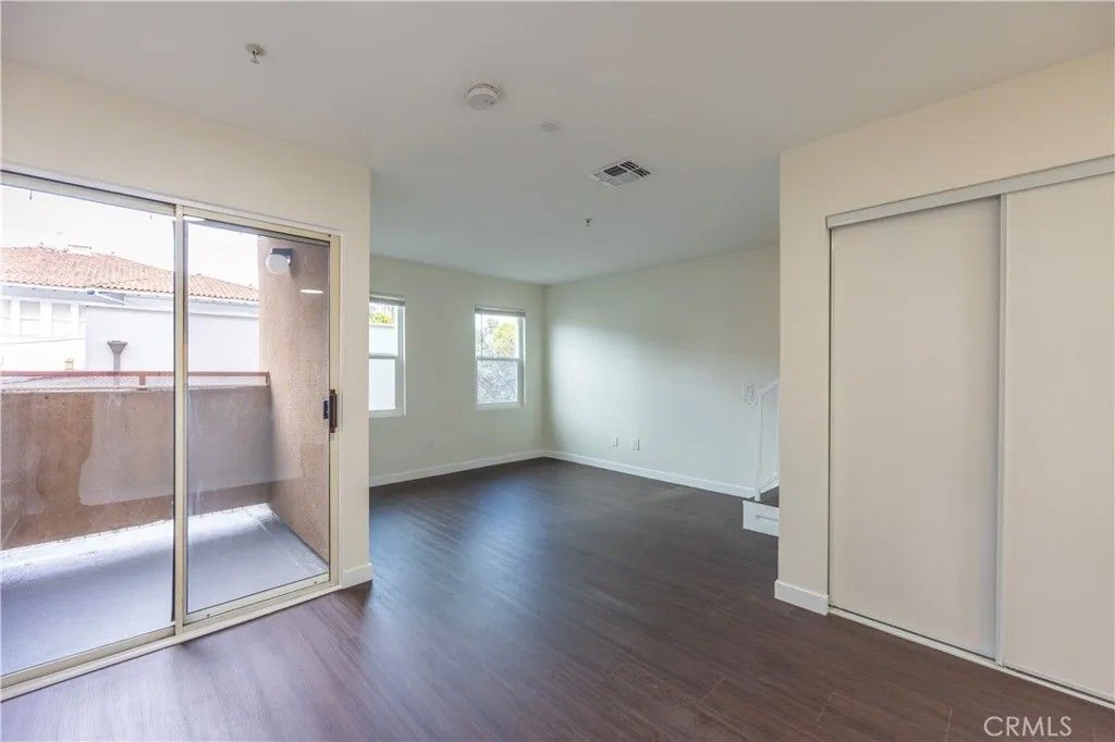 Photo of 321 S Occidental Boulevard #106, Los Angeles, CA 90057 (MLS # WS25267423)