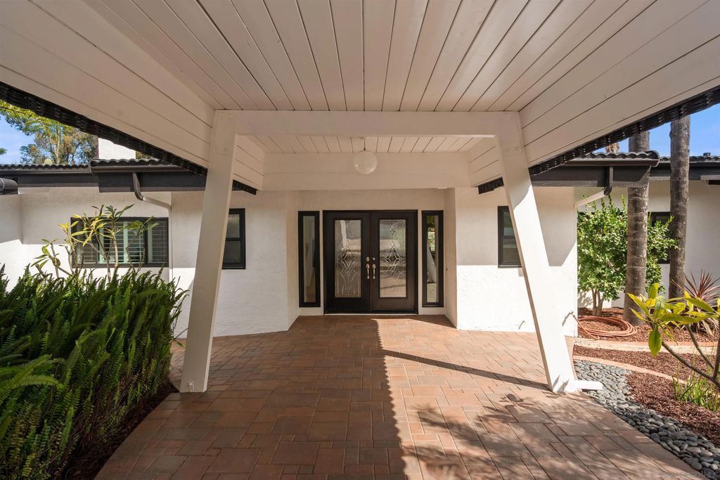 Photo of 752 Singing Vista Drive, El Cajon, CA 92019 (MLS # 260004565)