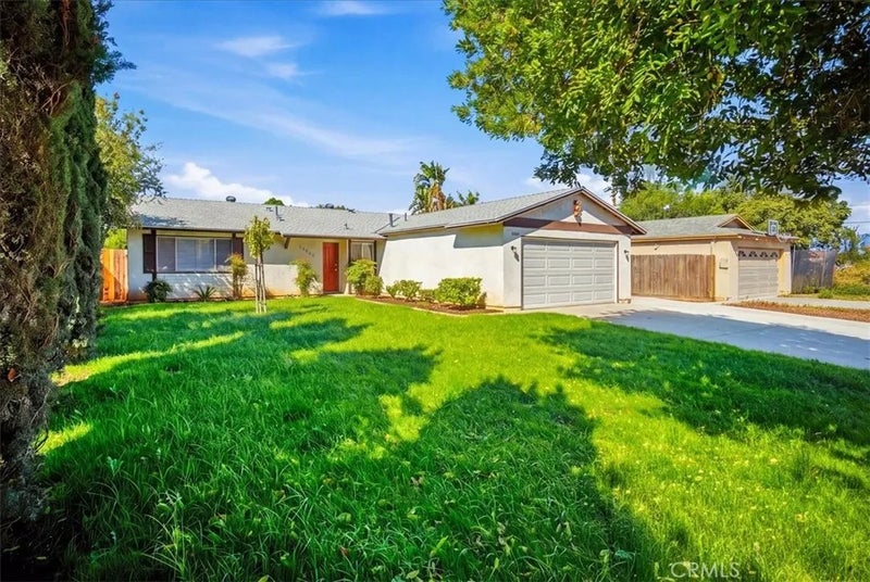 12522 Pascal Ave.