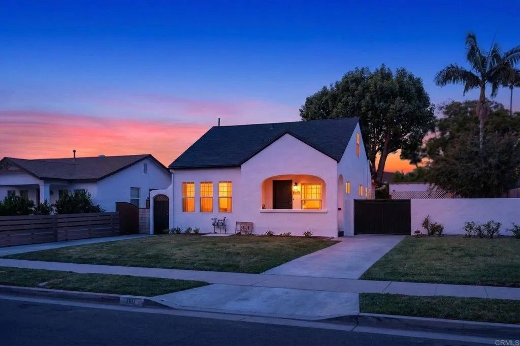 Photo of 3811 Boyce Avenue, Los Angeles, CA 90039 (MLS # NDP2603582)