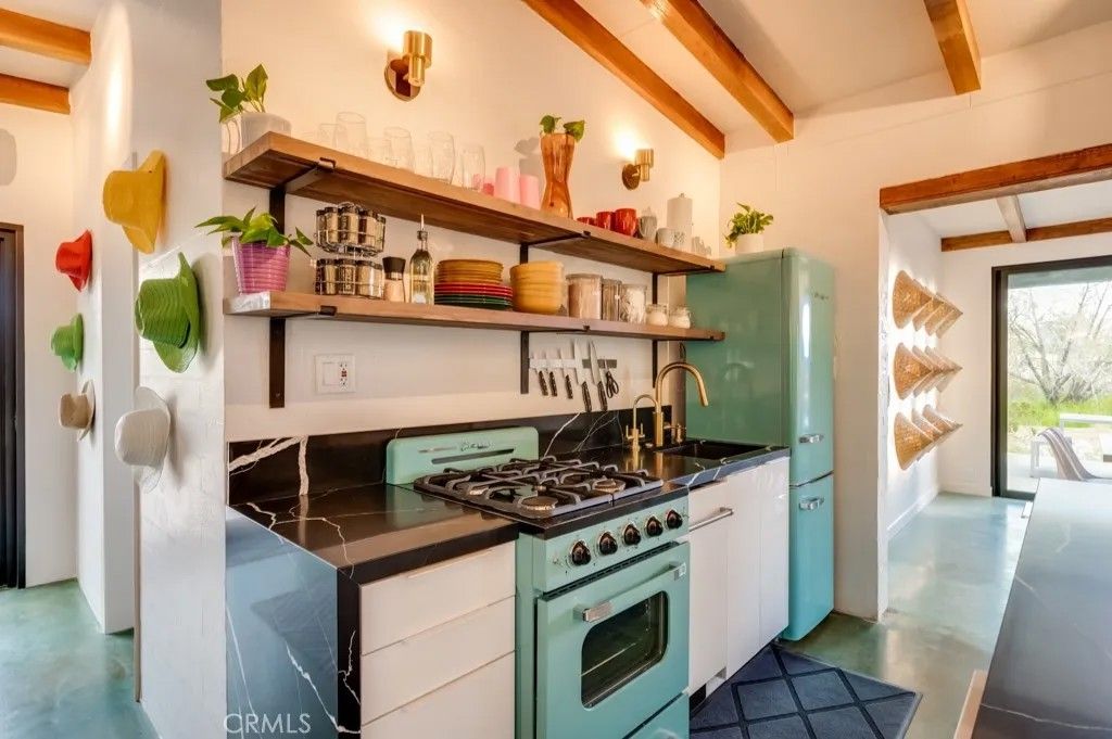 Photo of 9405 Lanning Lane, Morongo Valley, CA 92256 (MLS # JT26029019)