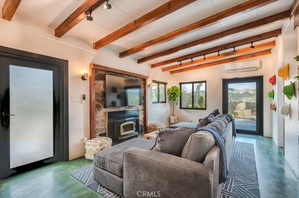 Photo of 9405 Lanning Lane, Morongo Valley, CA 92256 (MLS # JT26029019)