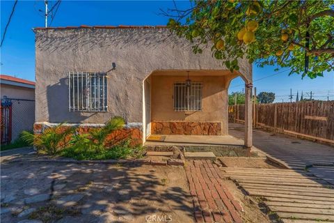 Photo of 1689 E 109th St, Los Angeles, CA 90059 (MLS # DW26082052)