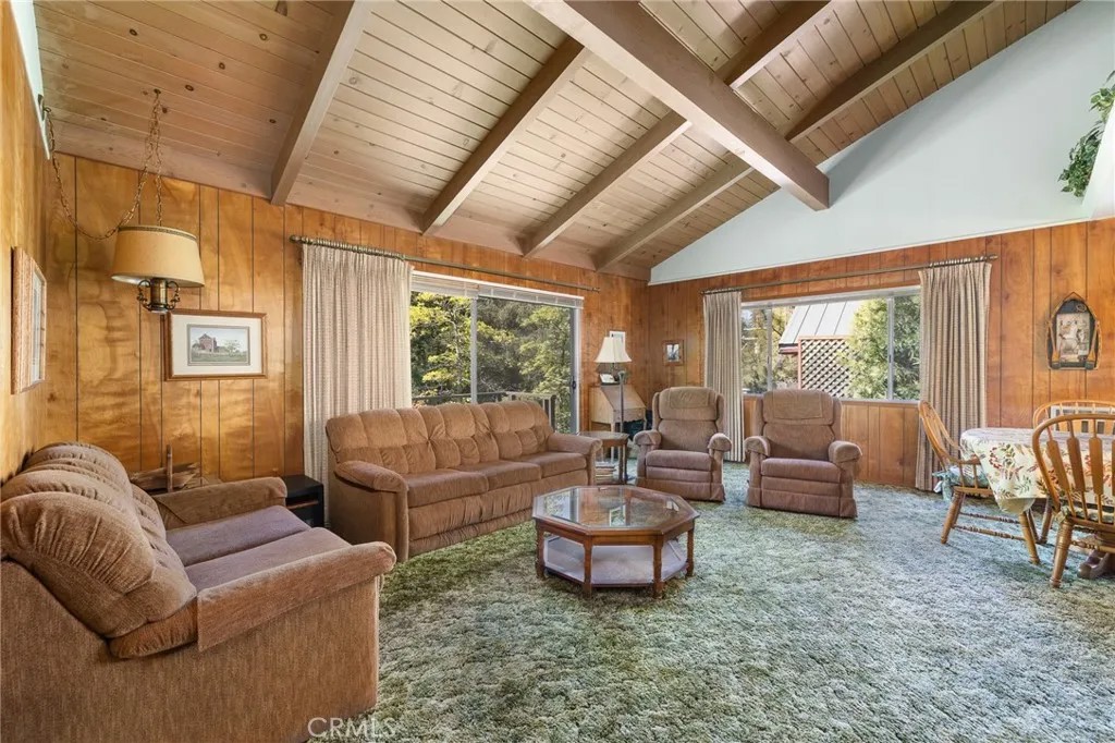 38980 Lake Point Court