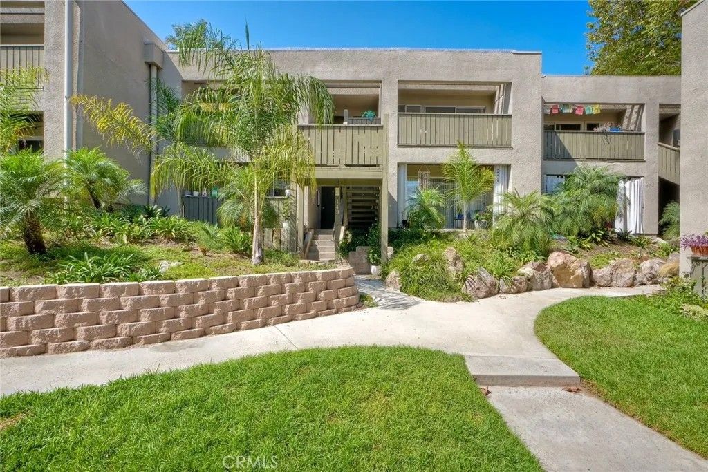 Photo of 149 W Glaucus St #D, Encinitas, CA 92065 (MLS # JT25215960)