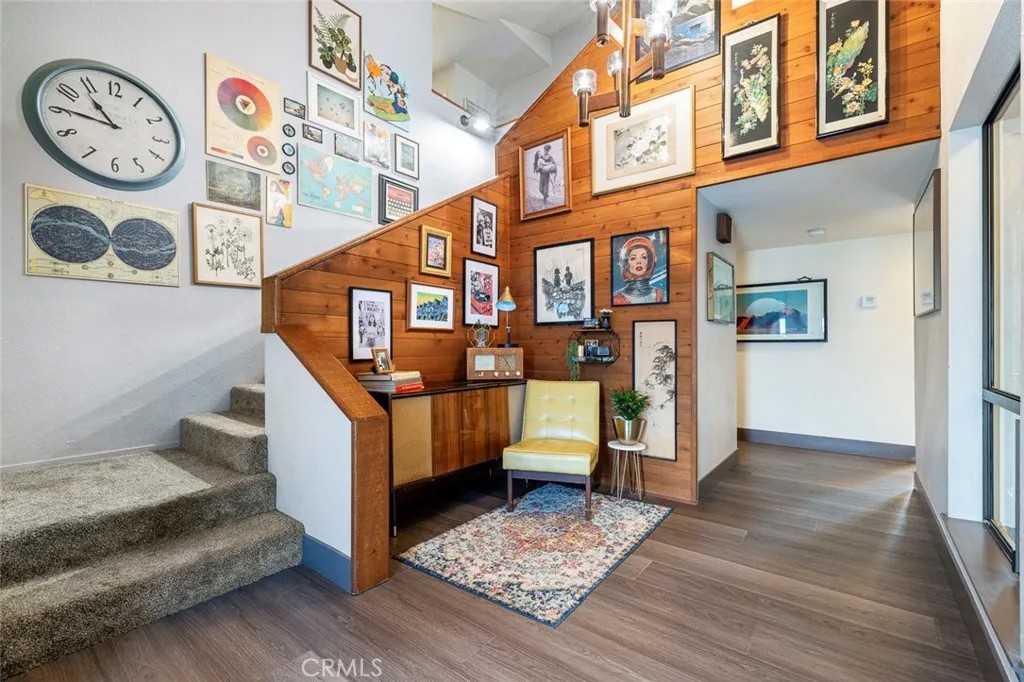 6638 N Marty