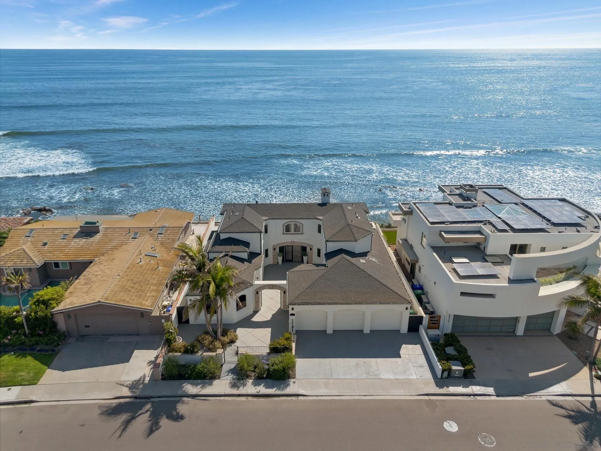 La Jolla, California 92037, United States, 4 Bedrooms Bedrooms, ,5 BathroomsBathrooms,Residential,Active,230156