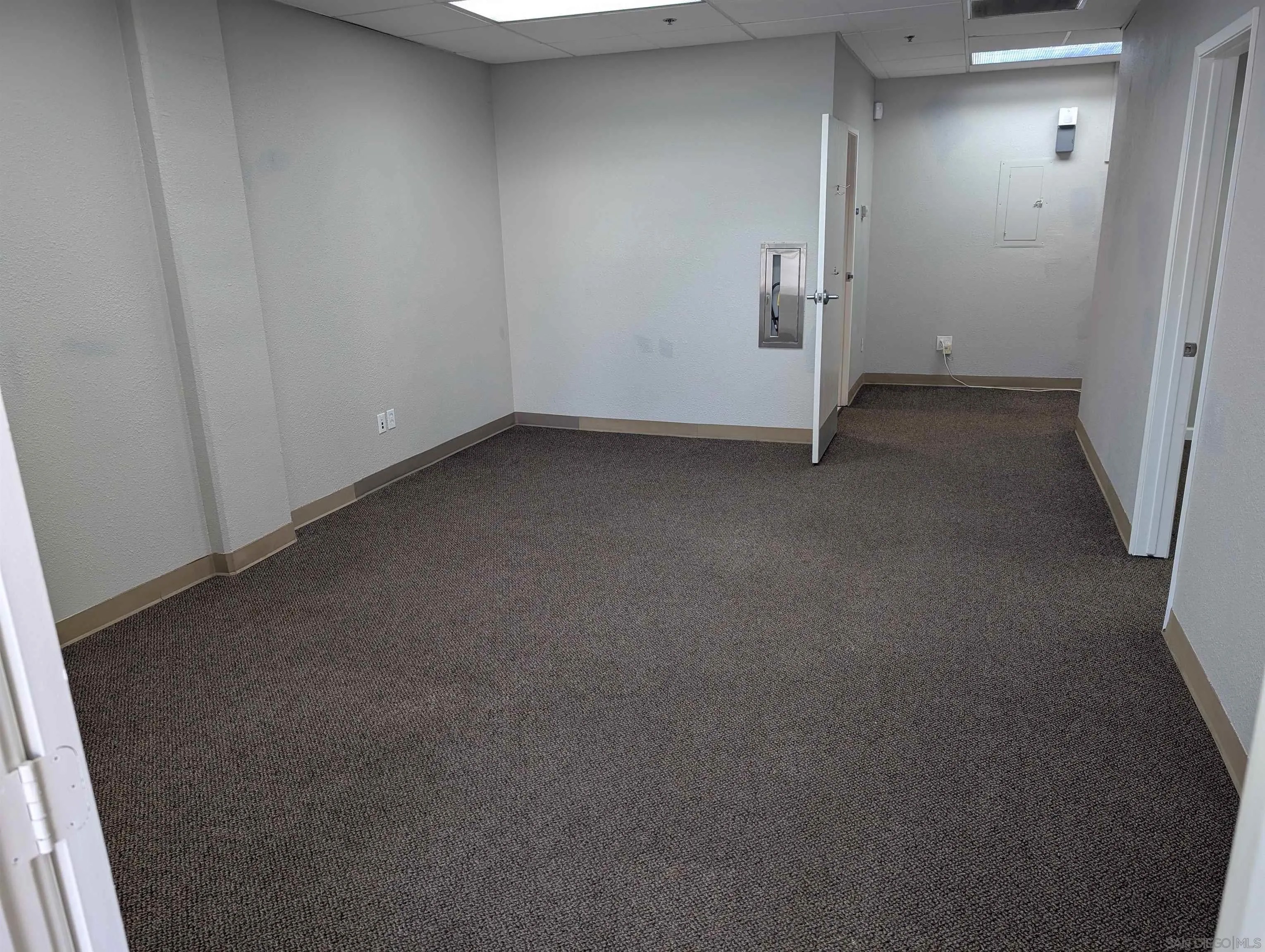 2828 University Avenue